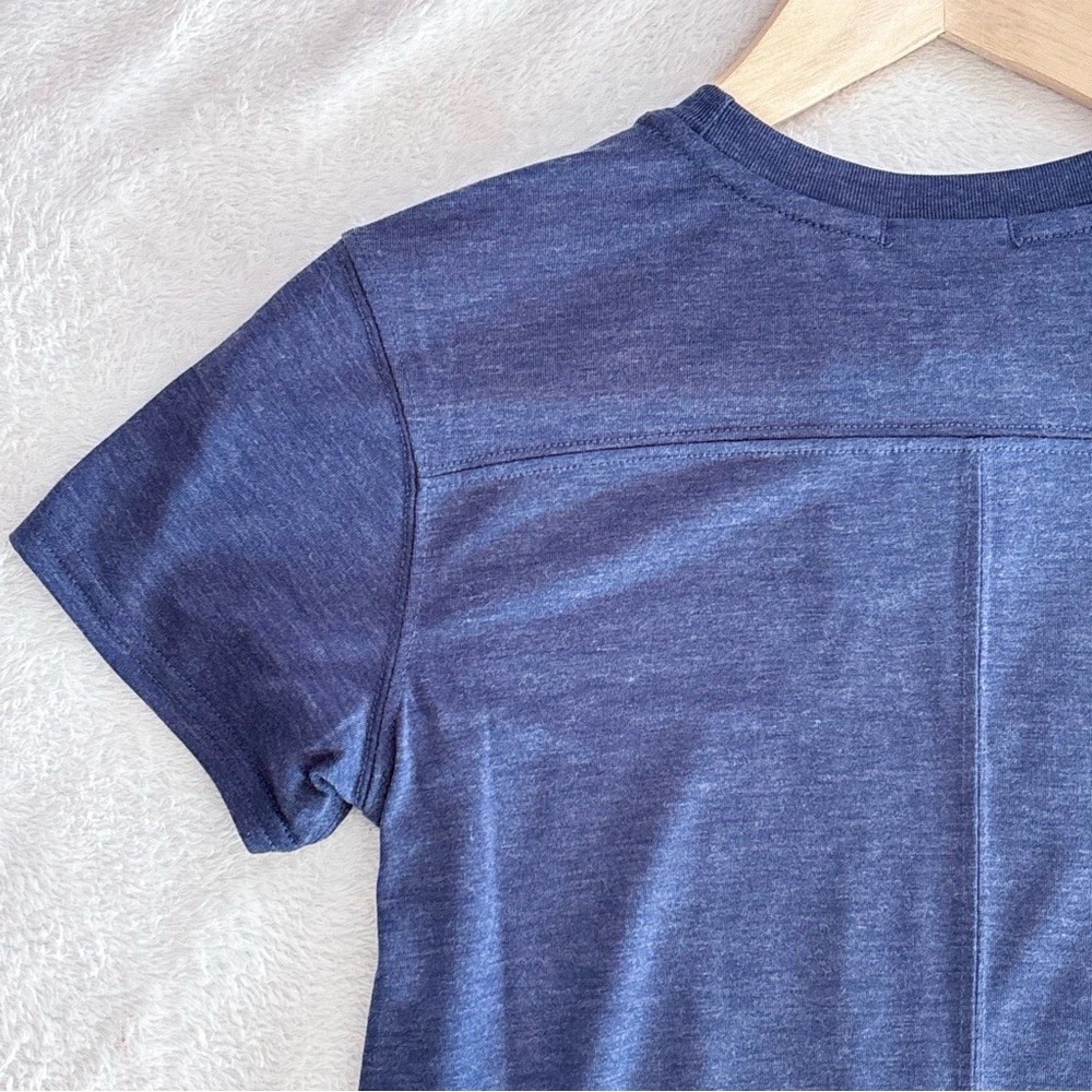 Brooks Running Distance Graphic TShirt Size XS NEW Short Sleeves Heather Navy - Picture 9 of 11